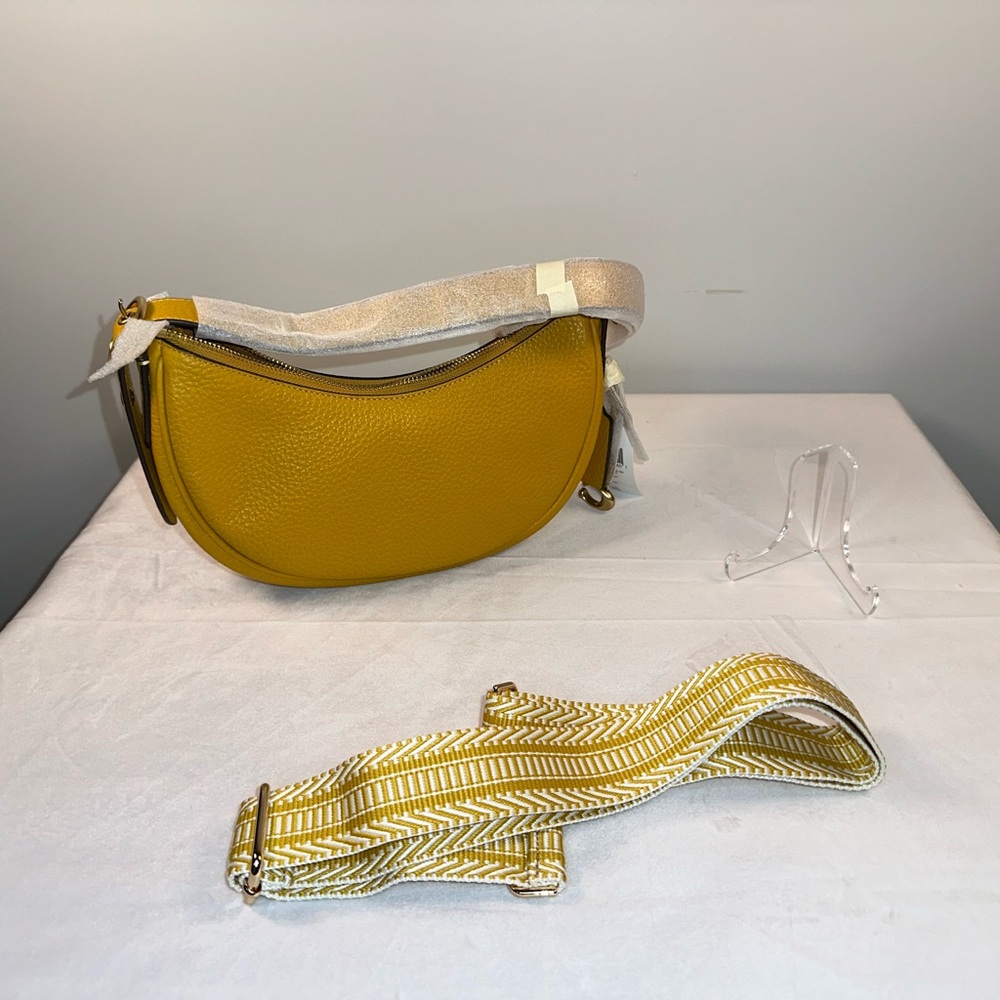 Coach Luna bag in Flax